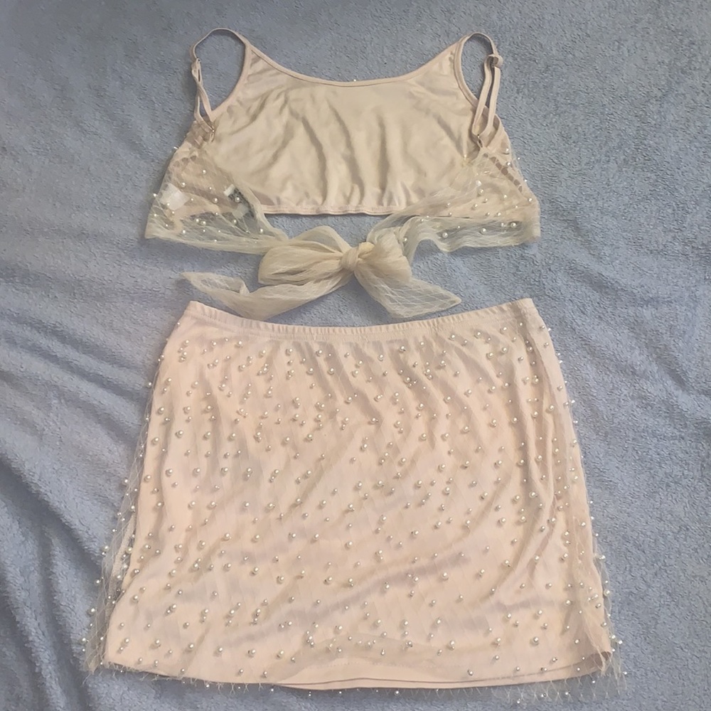 New Two Piece Set - Picture 3 of 3